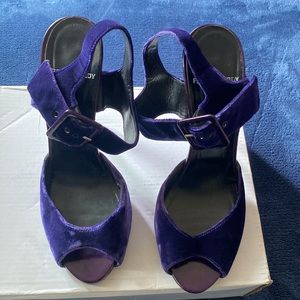 Purple velvet, Pierre Hardy High Heels. Made in Italy